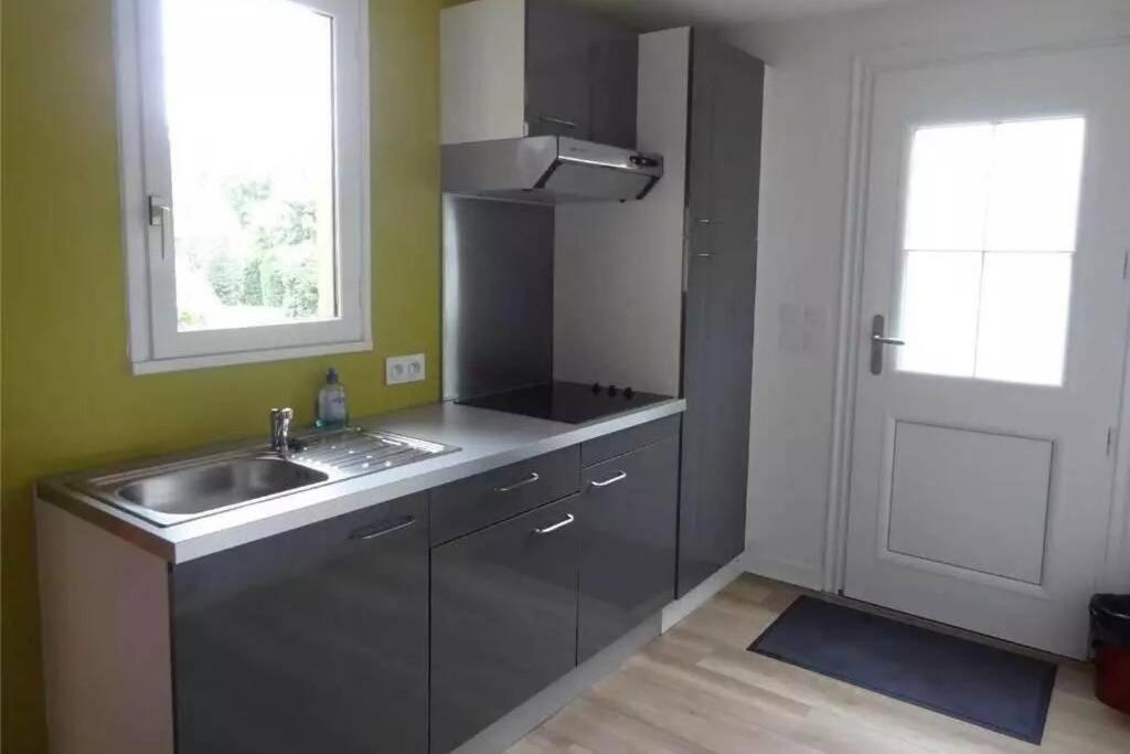 Cottage Anadwen Au Pied Du Lac Au Duc Et Son Golf Ploërmel Екстериор снимка